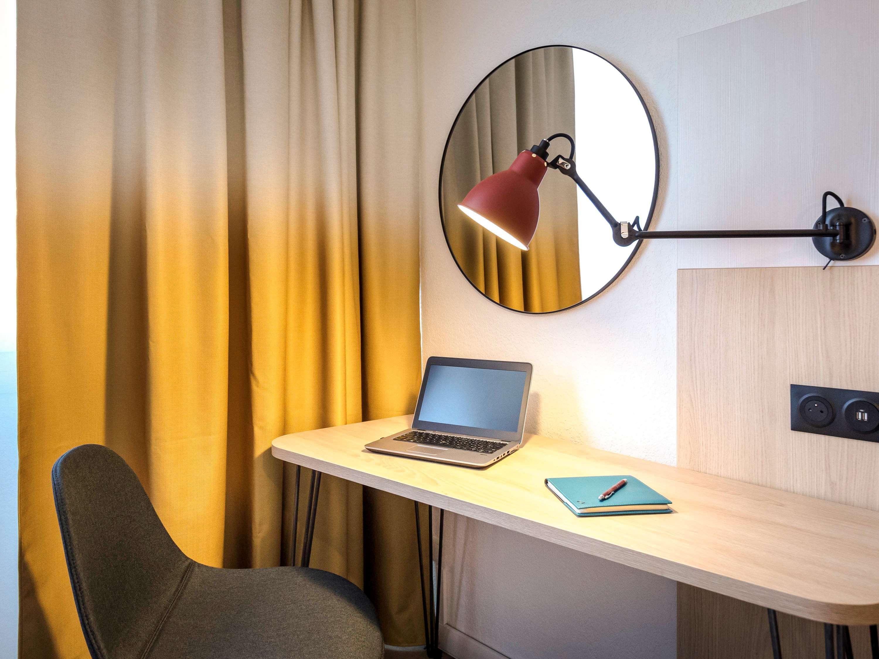 Mercure Кавайон Екстериор снимка