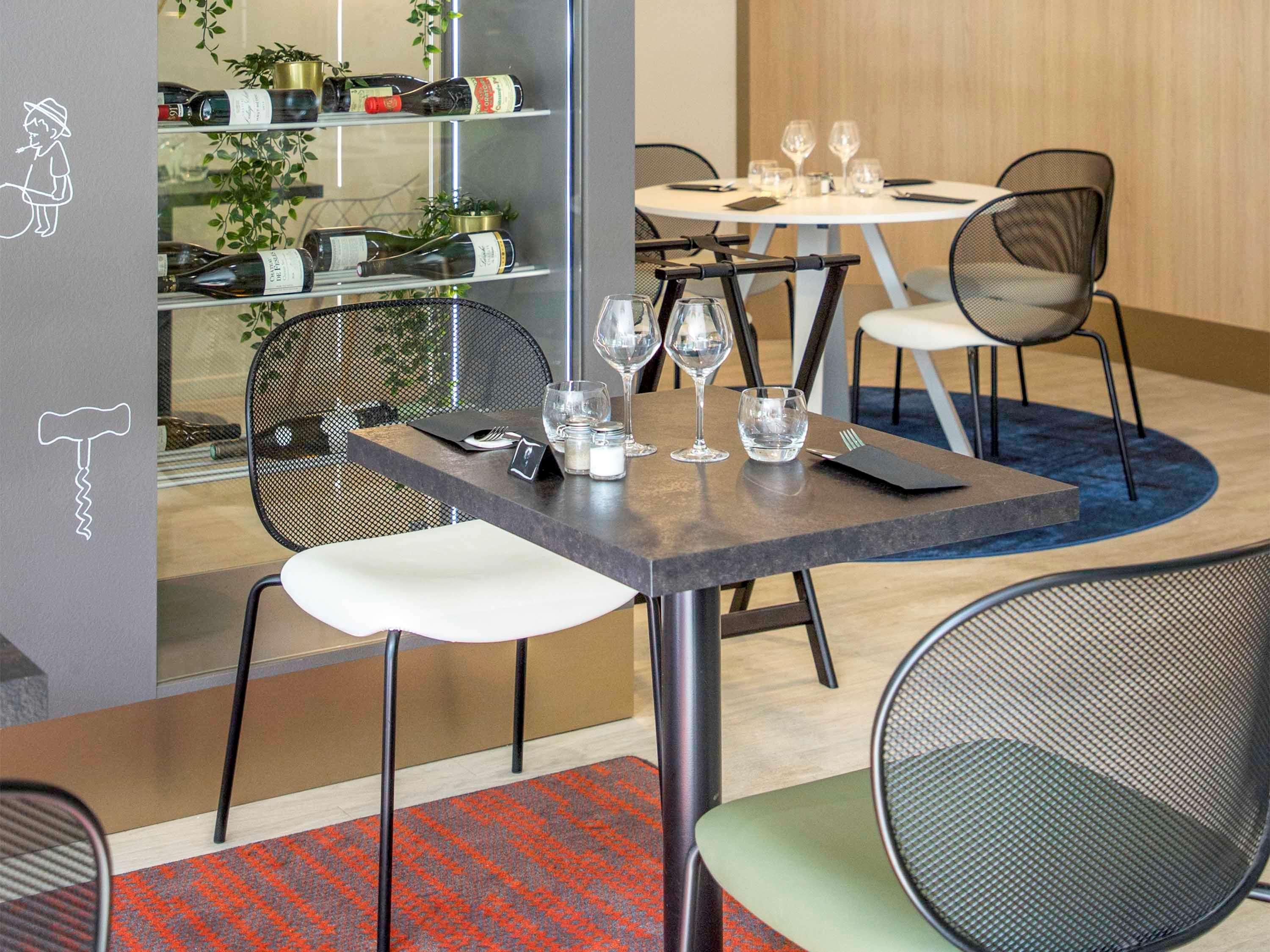 Mercure Кавайон Екстериор снимка