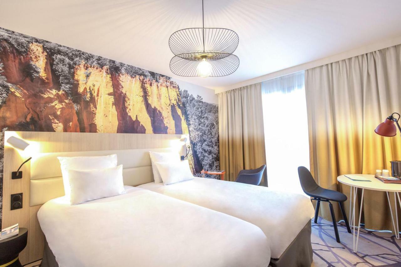 Mercure Кавайон Екстериор снимка